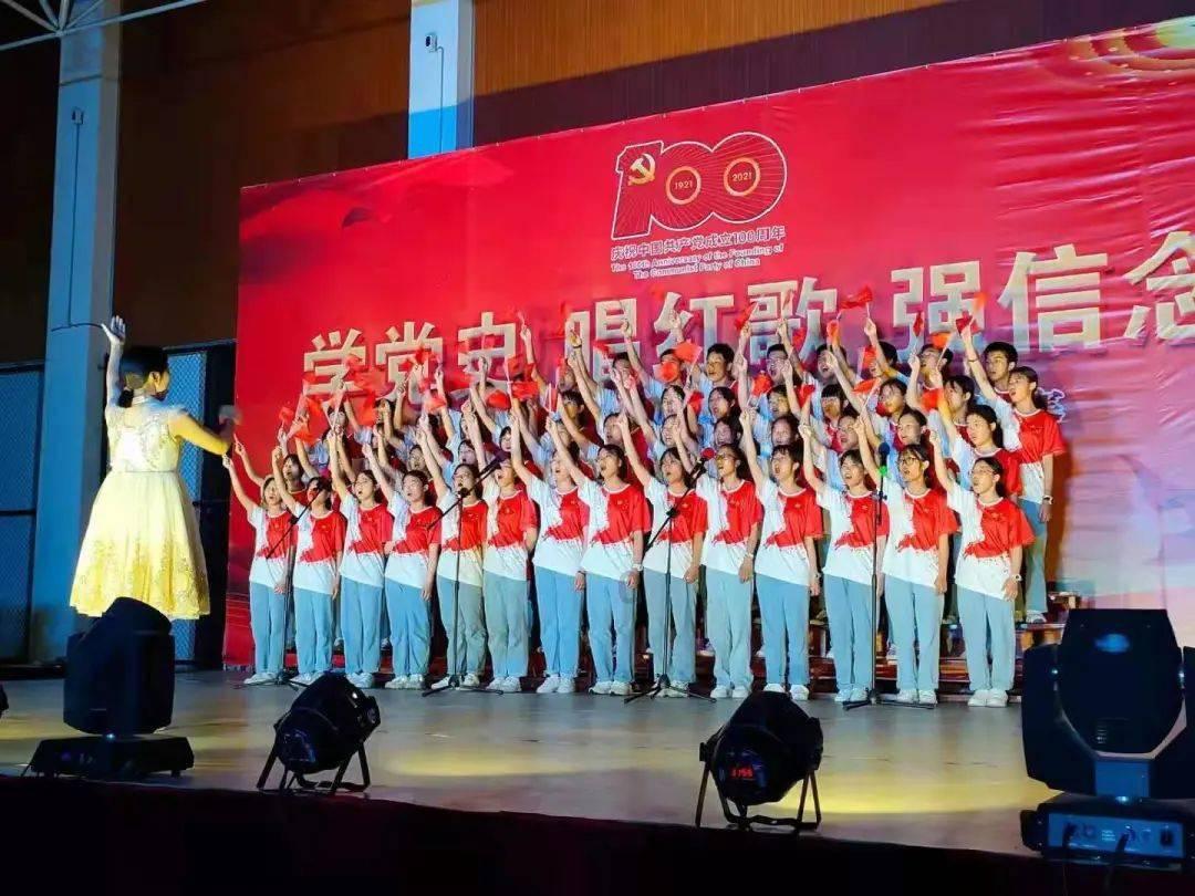我对任何事物都不感兴趣，这样的状态已经连续一个月了，你们有这样的情况吗？游戏画面
